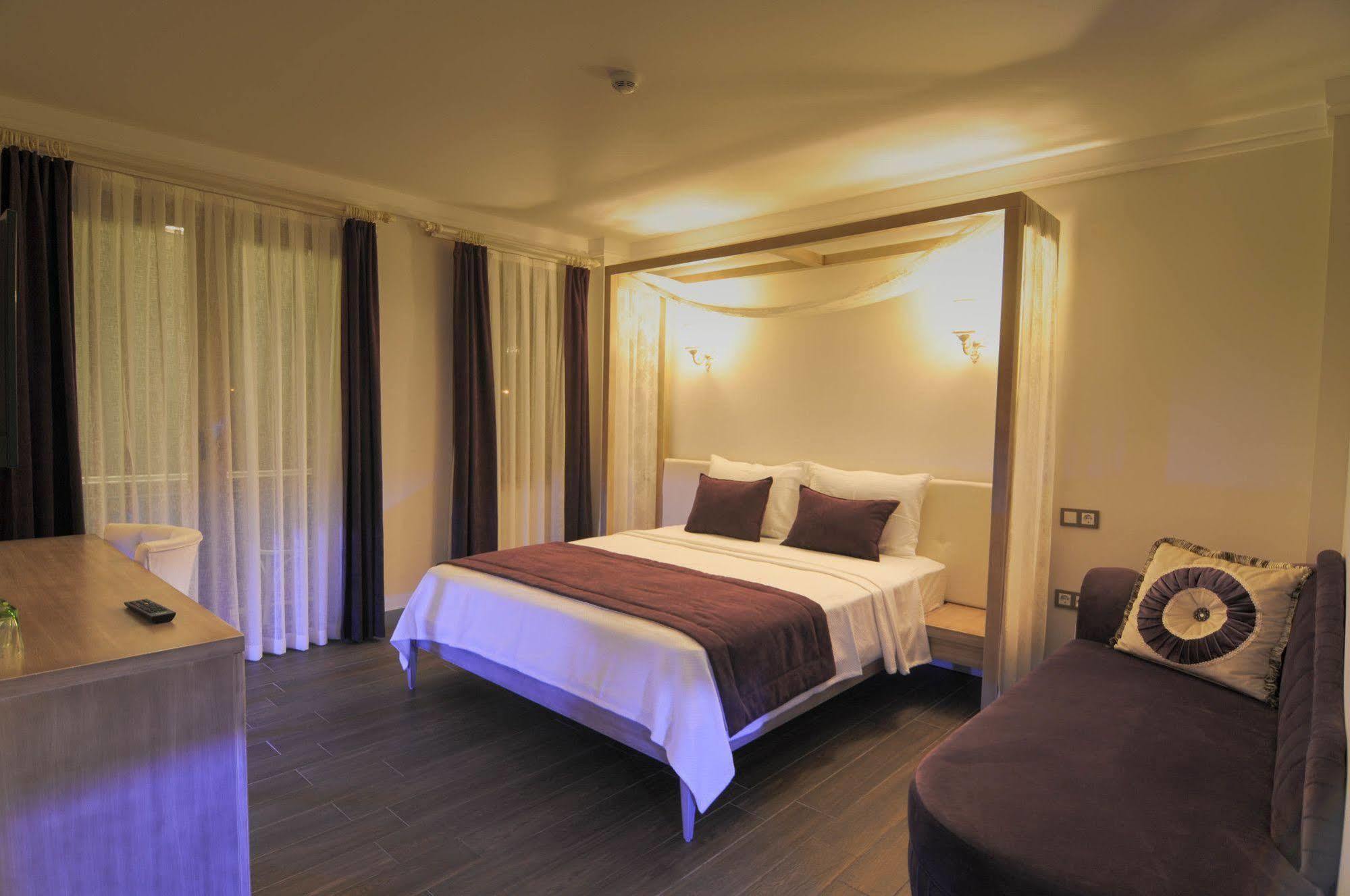 Cunda Rota Hotel Ayvalik Exterior photo